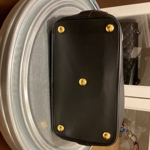 Louis Vuitton Cruiser PM - Picture 14 of 16